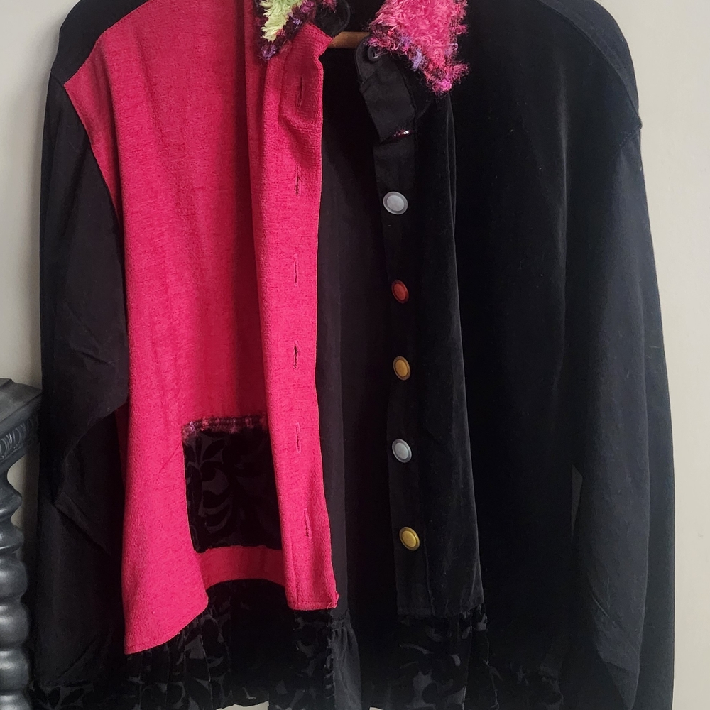 Taylor Black and Pink Women's Blazer